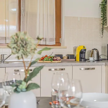 Hygge Family - One Step Away From The Lake!!! Sirmione